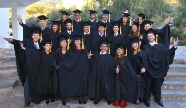 Alumnos de 12 países se graduaron del MBA International Programme