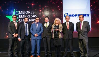 Deloitte, Banco Santander y Escuela de Negocios UAI premian a las Mejores Empresas Chilenas